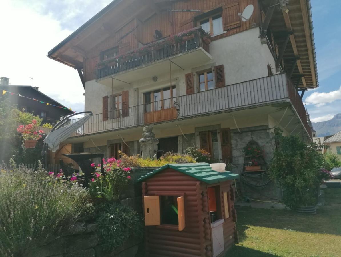Chalet Mont-Blanc Комблу Экстерьер фото